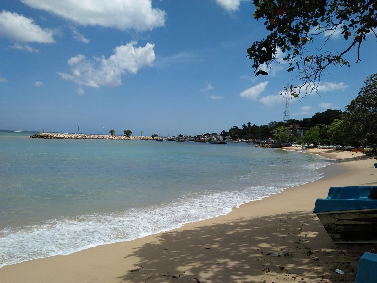 Parei Beach Inn タンガラ エクステリア 写真